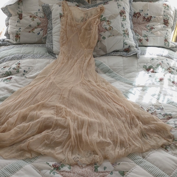 Antique Dresses & Skirts - 3 PIECE 1920s-30s SILK INCREDIBLE CHIFFON ENSEMBLE